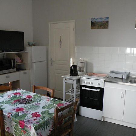 Rose, 4 Pers. Villa Saint Antoine, Orcival, Sancy Extérieur photo