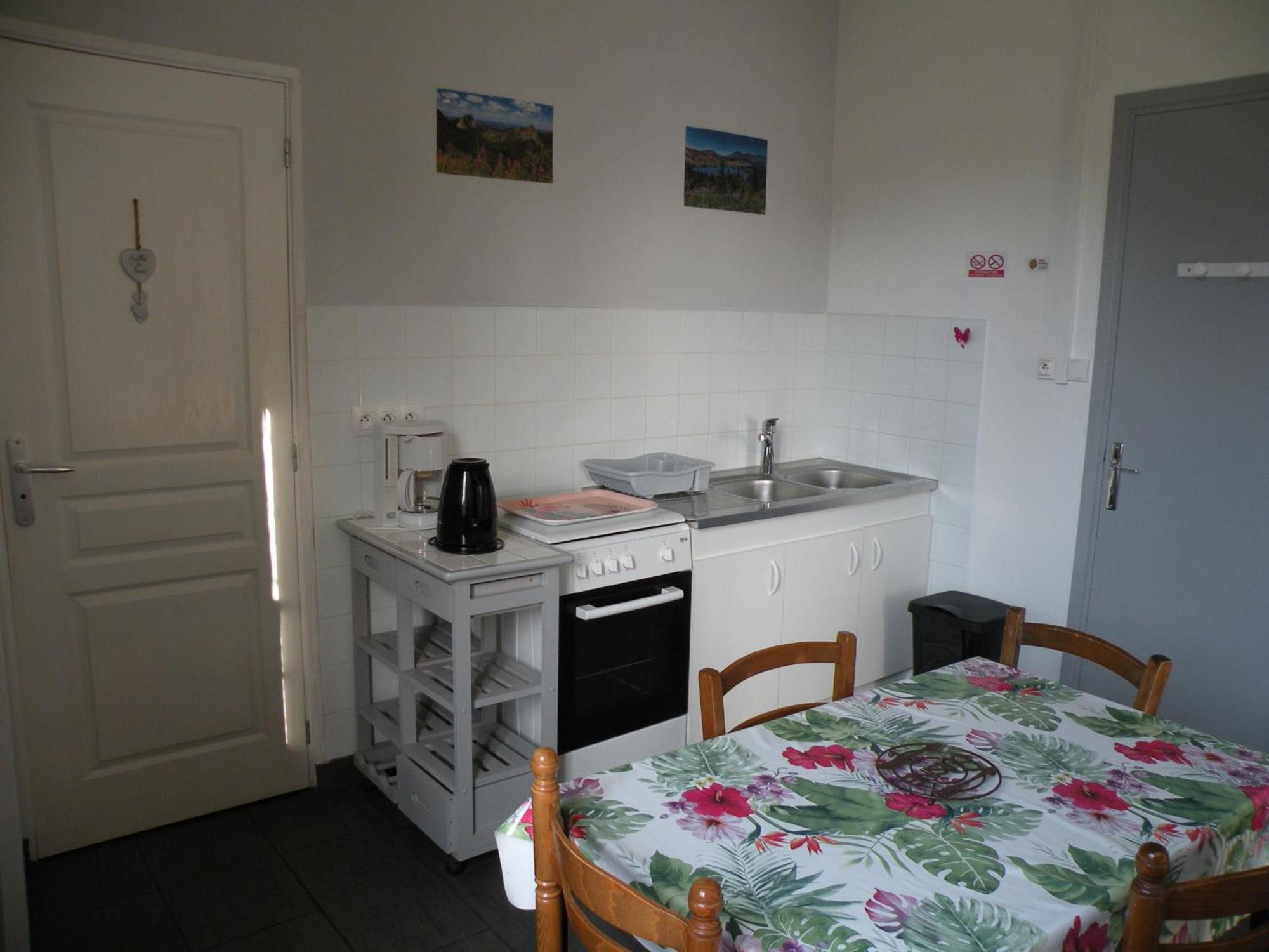 Rose, 4 Pers. Villa Saint Antoine, Orcival, Sancy Extérieur photo